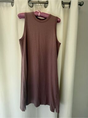 lululemon athletica Sleeveless Crewneck dress - Mauve Plum